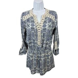 Romeo + Juliet Couture Paisley Print Crochet Trim V-Neck Romper Small /A219